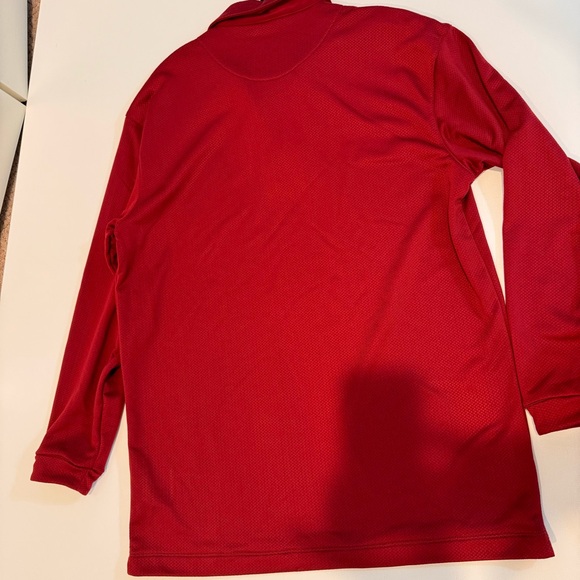 Nike Golf medium maroon long sleeve gold polo sleeves have been shortened - Picture 7 of 11